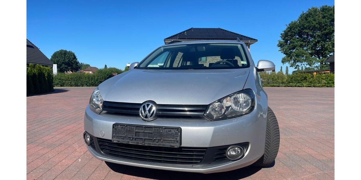 VW Golf 207.000 km 4.600 &euro; Leezen 23816