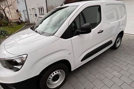Opel Combo 16.000 km 15.000 &euro; Nürnberg 90451