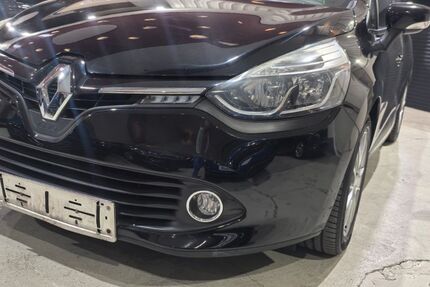 Renault Clio 100.000 km 8.000 &euro; Voerde 46562