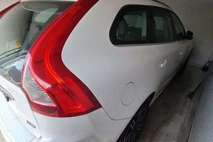 Volvo XC60 160.000 km 17.700 &euro; Koblenz 56077