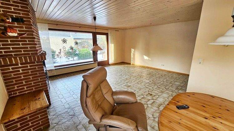 Einfamilienhaus Beverstedt Appeln - 5 Zimmer, 155 m&sup2;, 195.000&euro; | Angebot:24813059