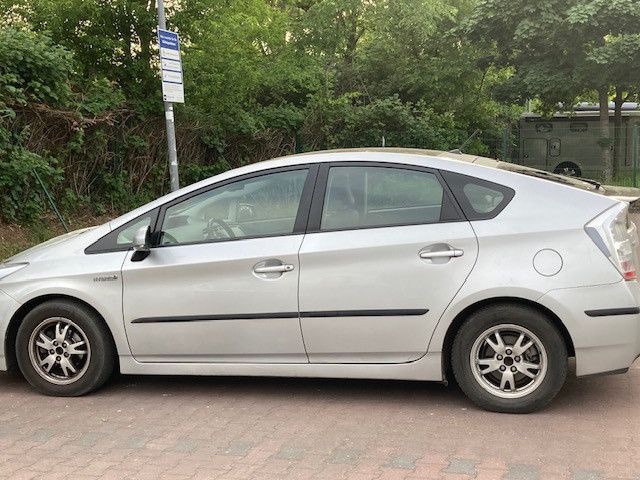 PRIUs