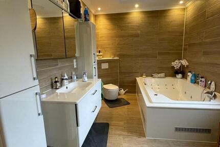 Haus Loxstedt - 10 Zimmer, 325 m&sup2;, 499.900&euro; | Angebot:26286628