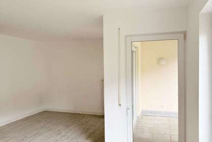 Wohnung Chemnitz Kapellenberg - 2.5 Zimmer, 70 m&sup2;, 172.800&euro; | Angebot:26378656