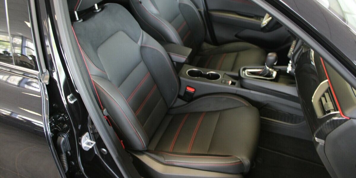 Renault Arkana TCe RS Line 160 EDC 82.914 km 18.980 &euro; Euskirchen 53881