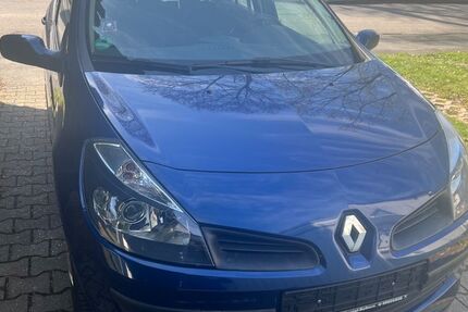 Renault Clio 164.000 km 1.800 &euro; Kassel 34117