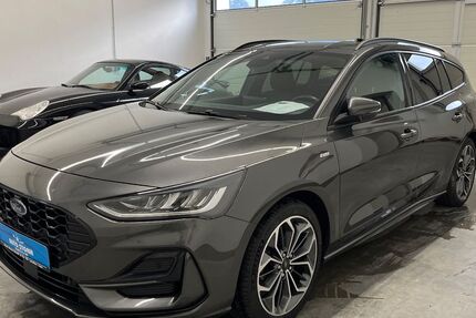 Ford Focus 103.000 km 13.499 &euro; Landau a.d.Isar 94405