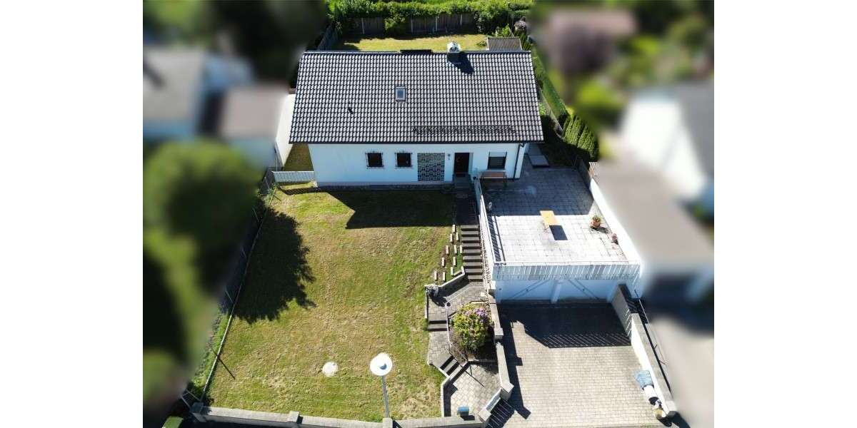 Einfamilienhaus Bad Wurzach - 9 Zimmer, 169 m&sup2;, 625.000&euro; | Angebot:26474743