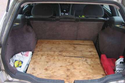 Volvo V40 327.654 km 2.126 &euro; Eningen unter Achalm 72800