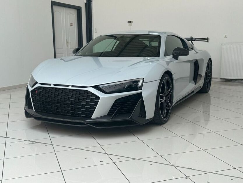 R8