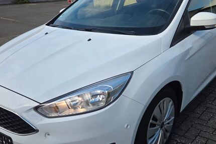 Ford Focus 165.000 km 5.990 &euro; Braunschweig 38112
