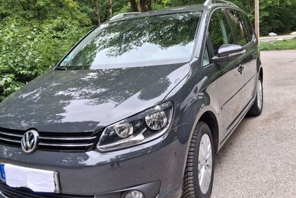 VW Touran 100.600 km 11.300 € München 81379