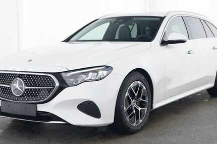 Mercedes-Benz E 220 5.471 km 49.447 &euro; Lebach 66822