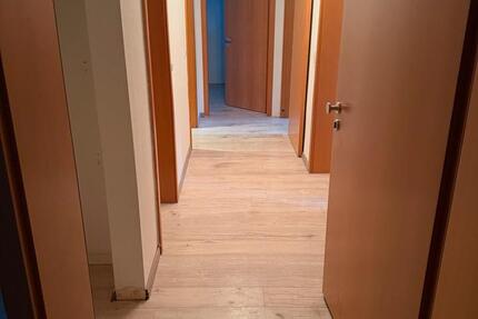 Wohnung Lichtenstein - 3 Zimmer, 65 m&sup2;, 950&euro; | Angebot:26671471