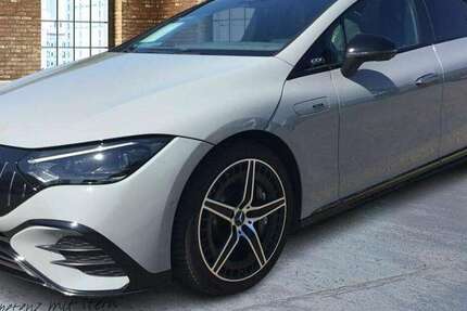 Mercedes EQE 43
