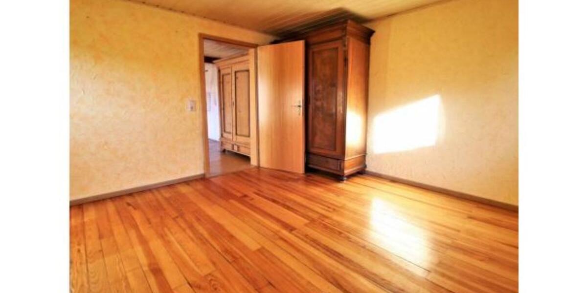 Mehrfamilienhaus, Wohnhaus Mandelbachtal - 6 Zimmer, 180 m&sup2;, 349.000&euro; | Angebot:20821772