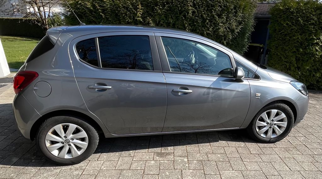 Opel Corsa 94.000 km 8.900 &euro; Bad Driburg 33014