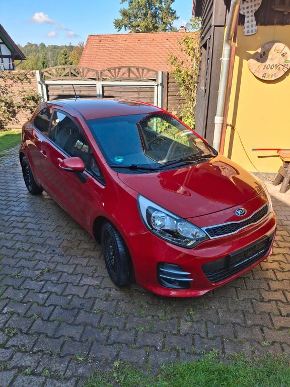 Kia Rio 56.825 km 7.500 € Ellrich 99755