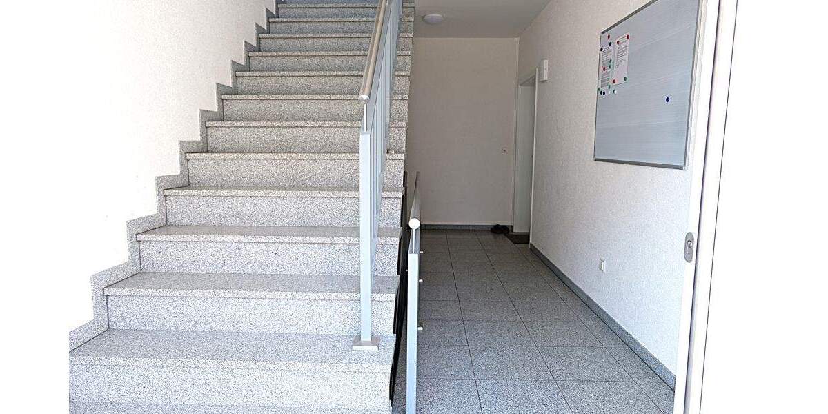Etagenwohnung Bad Hersfeld - 3 Zimmer, 81 m&sup2;, 280.000&euro; | Angebot:25670594