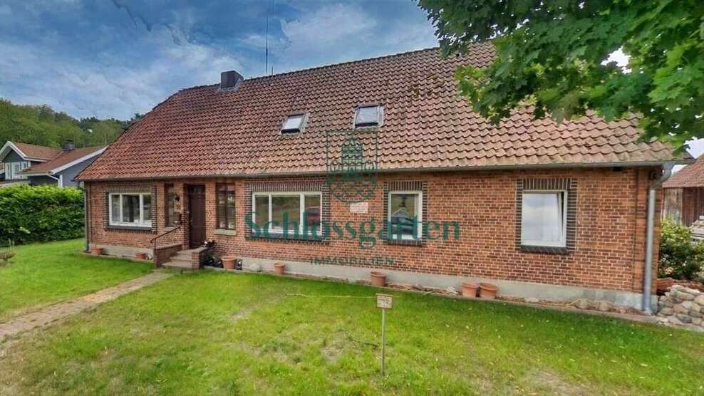 Haus zum Kaufen in Winsen 159.000 € 150 m²