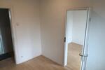 Dachgeschoßwohnung Oberhausen Schmachtendorf - 3 Zimmer, 72 m&sup2;, 670&euro; | Angebot:26679359