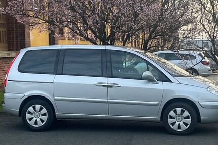 Citroen C8