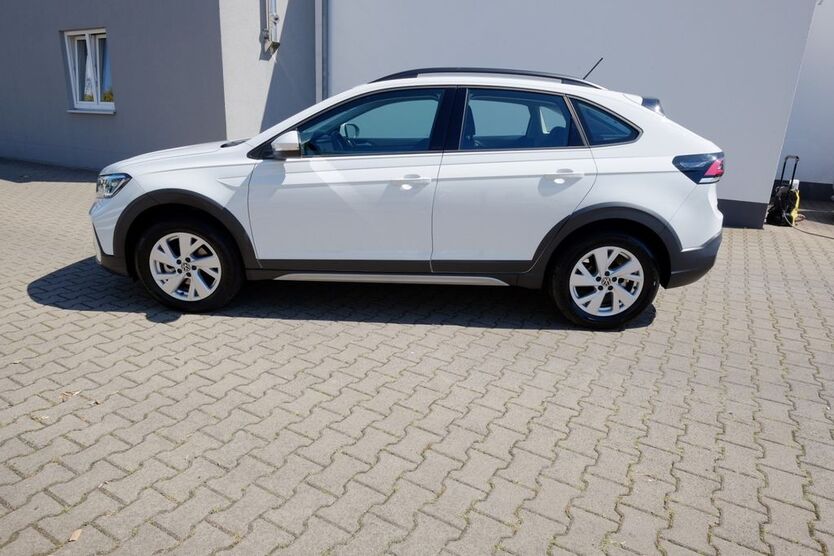 VW Taigo 12.200 km 22.999 € Coburg 96450