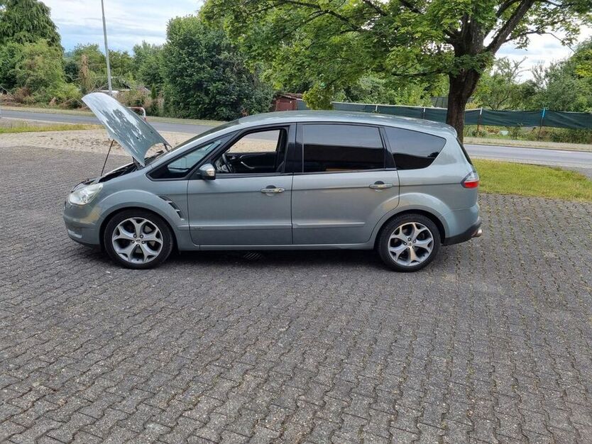 S-Max