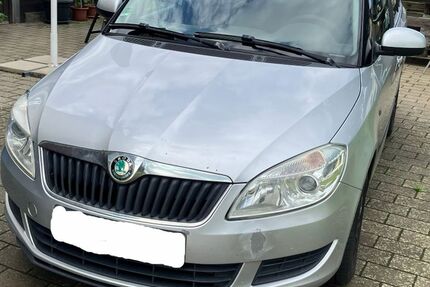 Skoda Fabia 348.200 km 2.000 &euro; Nauroth 57583