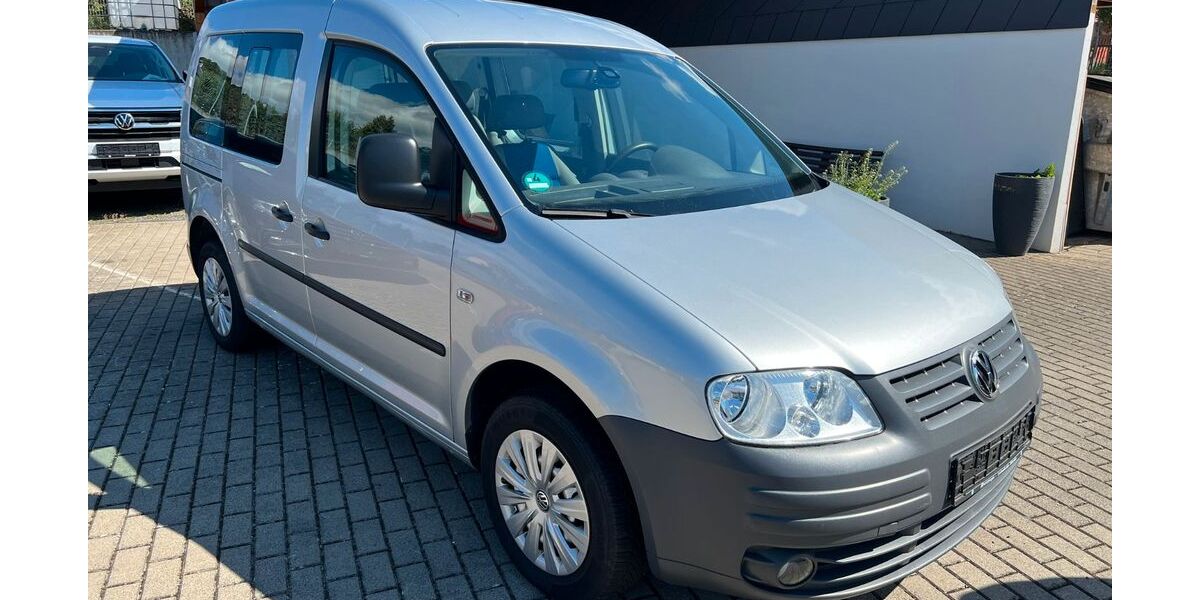 VW Caddy 115.000 km 3.990 &euro; Leinefelde-Worbis 37327