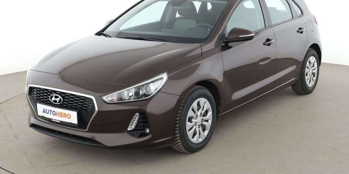 Hyundai i30 26.505 km 12.370 &euro; Neufahrn 85375