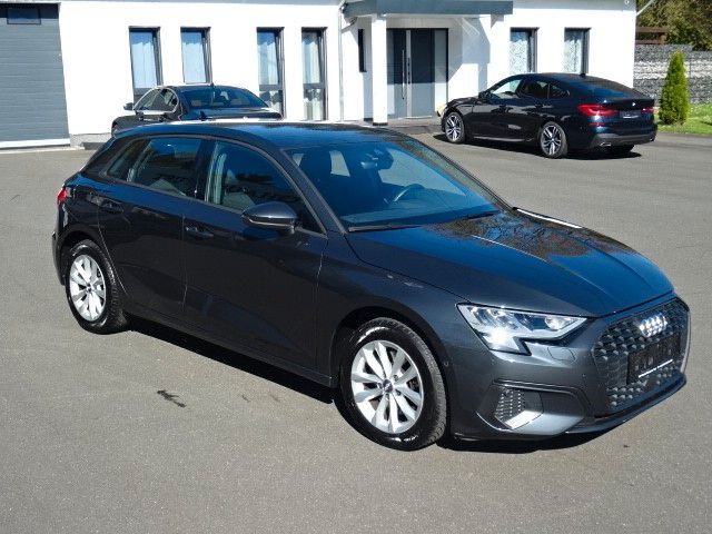 Audi A3 89.000 km 19.990 &euro; Hattert 57644