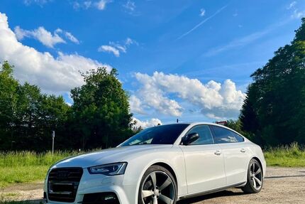 Audi A5 181.000 km 16.800 &euro; München 81737