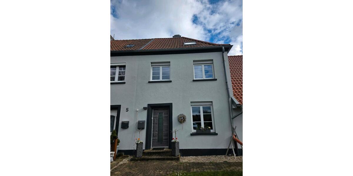 Reihenhaus Weeze - 10 Zimmer, 240 m&sup2;, 639.000&euro; | Angebot:25982488