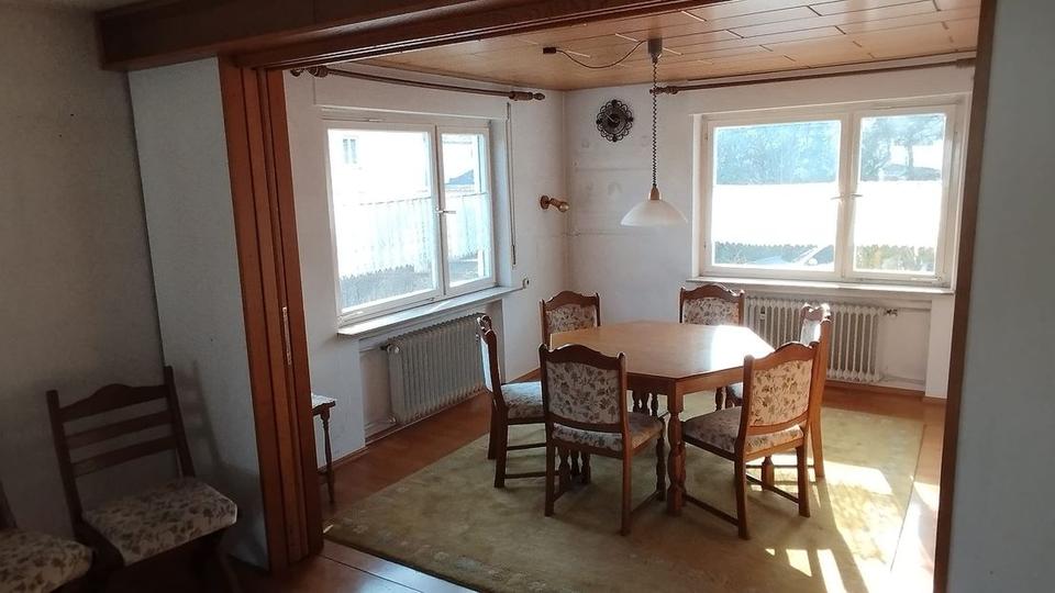 Mehrfamilienhaus, Wohnhaus Frickenhausen - 8 Zimmer, 150 m&sup2;, 610.000&euro; | Angebot:26990155