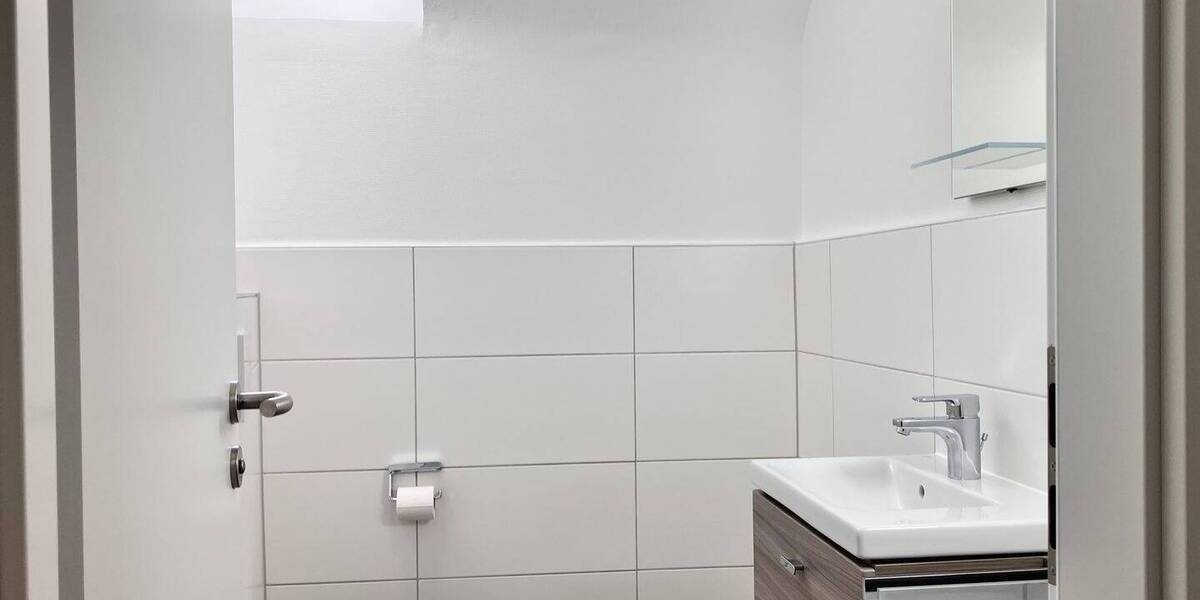 Helle 3-ZKB-Wohnung in einem charmanten 3-Familienhaus in der malerischen Stadt Fritzlar 3 zimmer