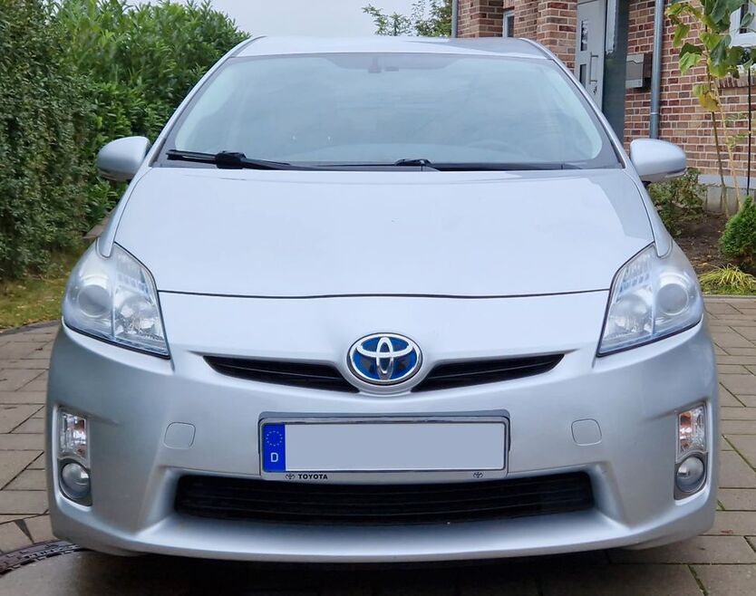 Toyota Prius 184.500 km 8.000 € Sülfeld 23867