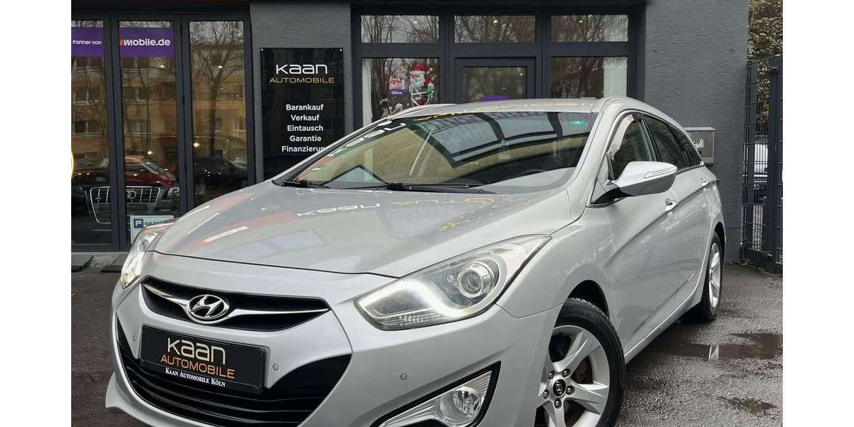 Hyundai i40 168.000 km 7.999 &euro; Köln 51107