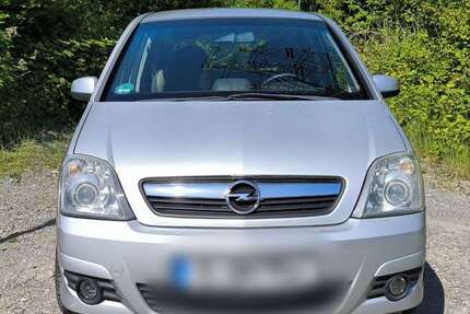 Opel Meriva 110.000 km 3.500 € Essen 45359