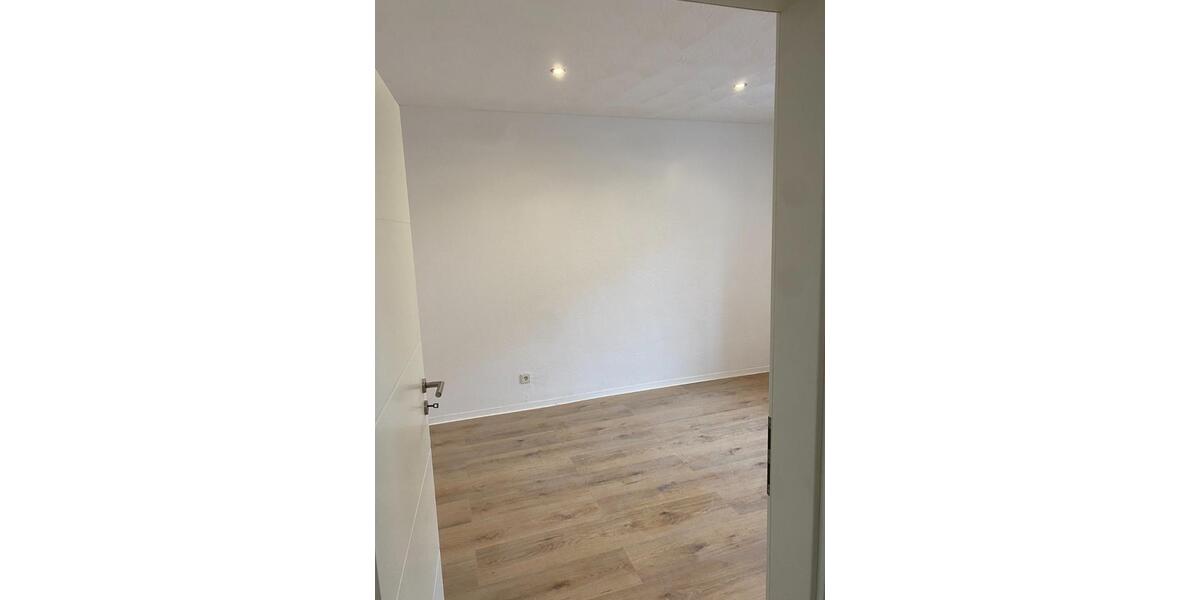 Etagenwohnung Marpingen - 2 Zimmer, 45 m&sup2;, 550&euro; | Angebot:25543035