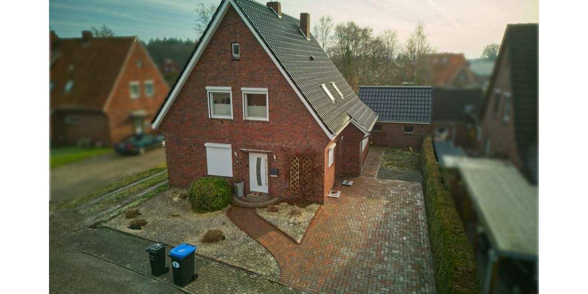 Einfamilienhaus Bockhorn - 6 Zimmer, 140 m&sup2;, 299.000&euro; | Angebot:24544544