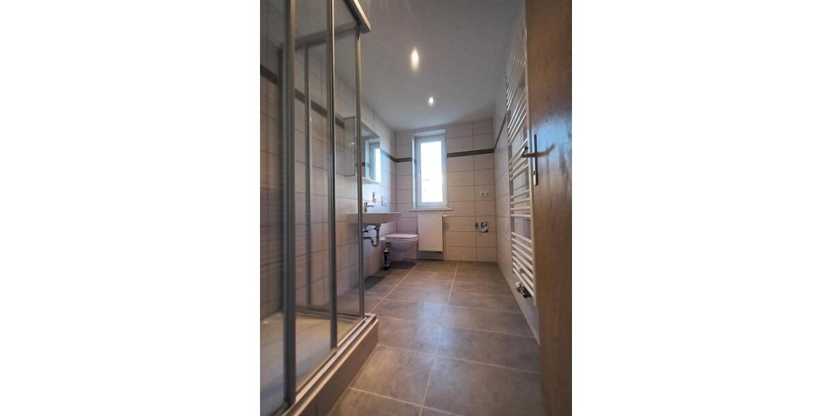 Etagenwohnung Forst (Lausitz) - 4 Zimmer, 92 m&sup2;, 693&euro; | Angebot:20727678