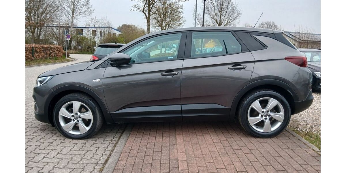 Opel Grandland (X) 114.000 km 11.999 &euro; Gettorf 24214