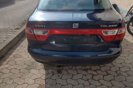 Seat Toledo 118.322 km 1.270 &euro; obing 83119