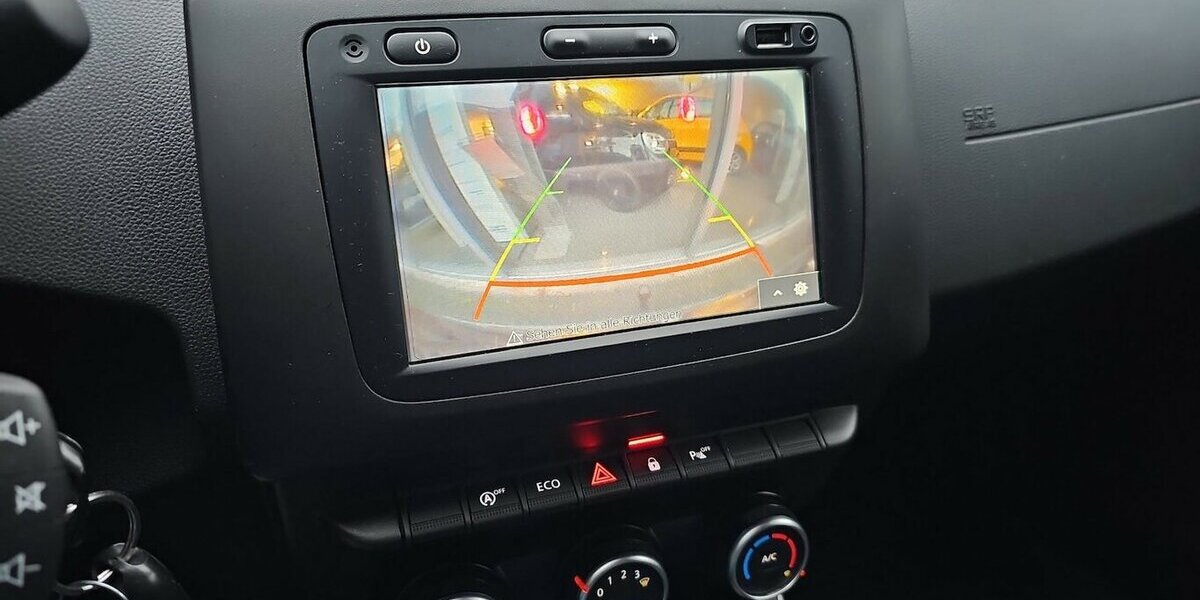 Dacia Duster II Prestige Standheizung, Kamera, Navi 51.165 km 13.980 &euro; Schwalbach/Taunus 65824