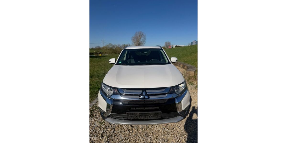 Mitsubishi Outlander 175.000 km 14.500 &euro; Bamberg 96052