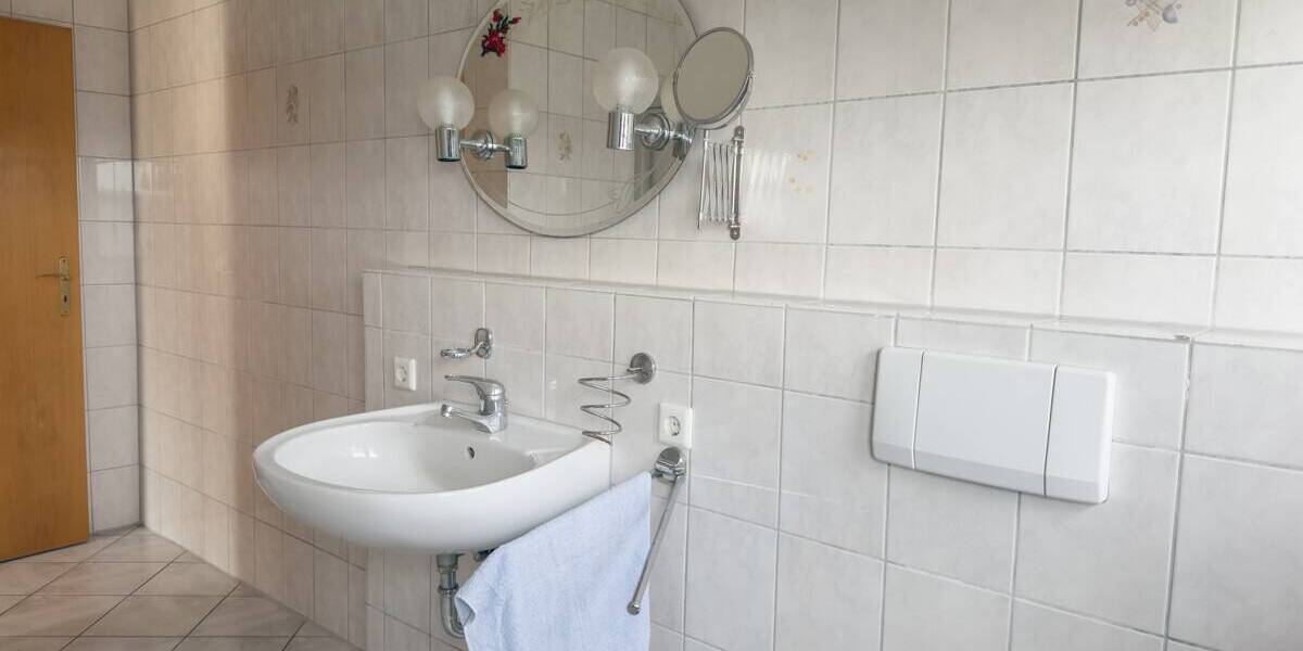 Mehrfamilienhaus, Wohnhaus Cappeln (Oldenburg) Schwichteler - 1 Zimmer, 252 m&sup2;, 355.000&euro; | Angebot:26256977