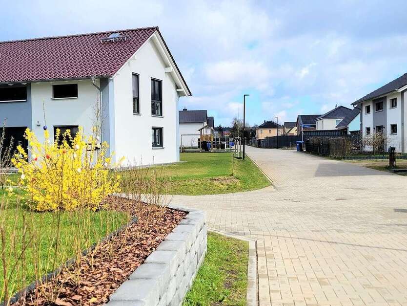 Grundstück zu verkaufen in Damsdorf 139.000 € 518 m²