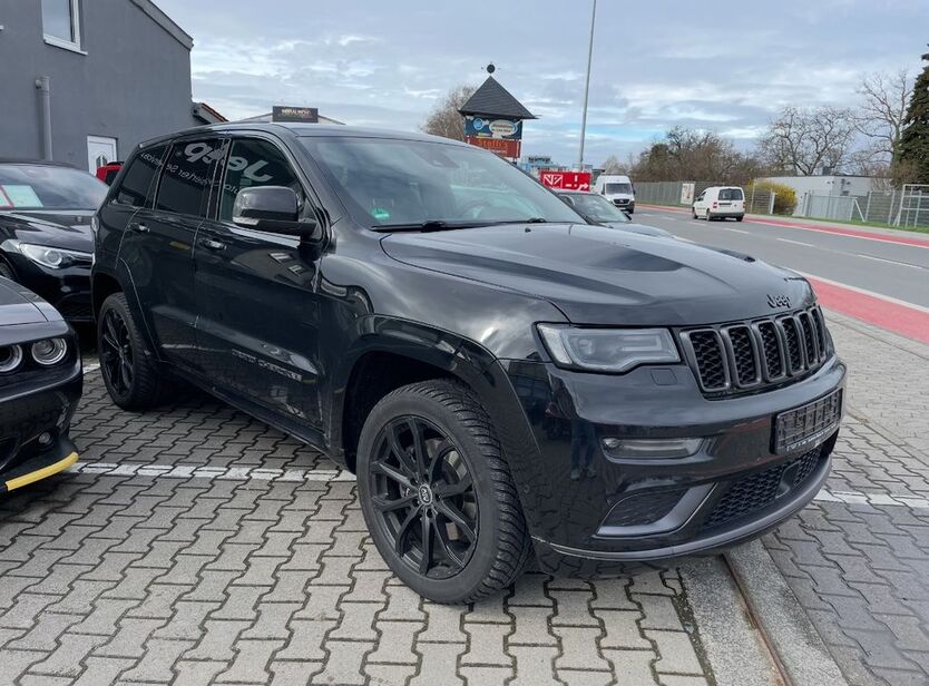 Jeep Grand Cherokee 127.000 km 32.500 € Schwegenheim 67365