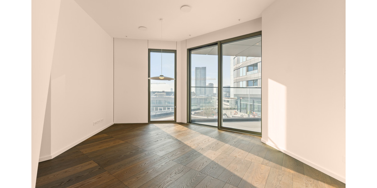 Etagenwohnung Frankfurt am Main Innenstadt - 2 Zimmer, 82 m&sup2;, 2.115&euro; | Angebot:26092972